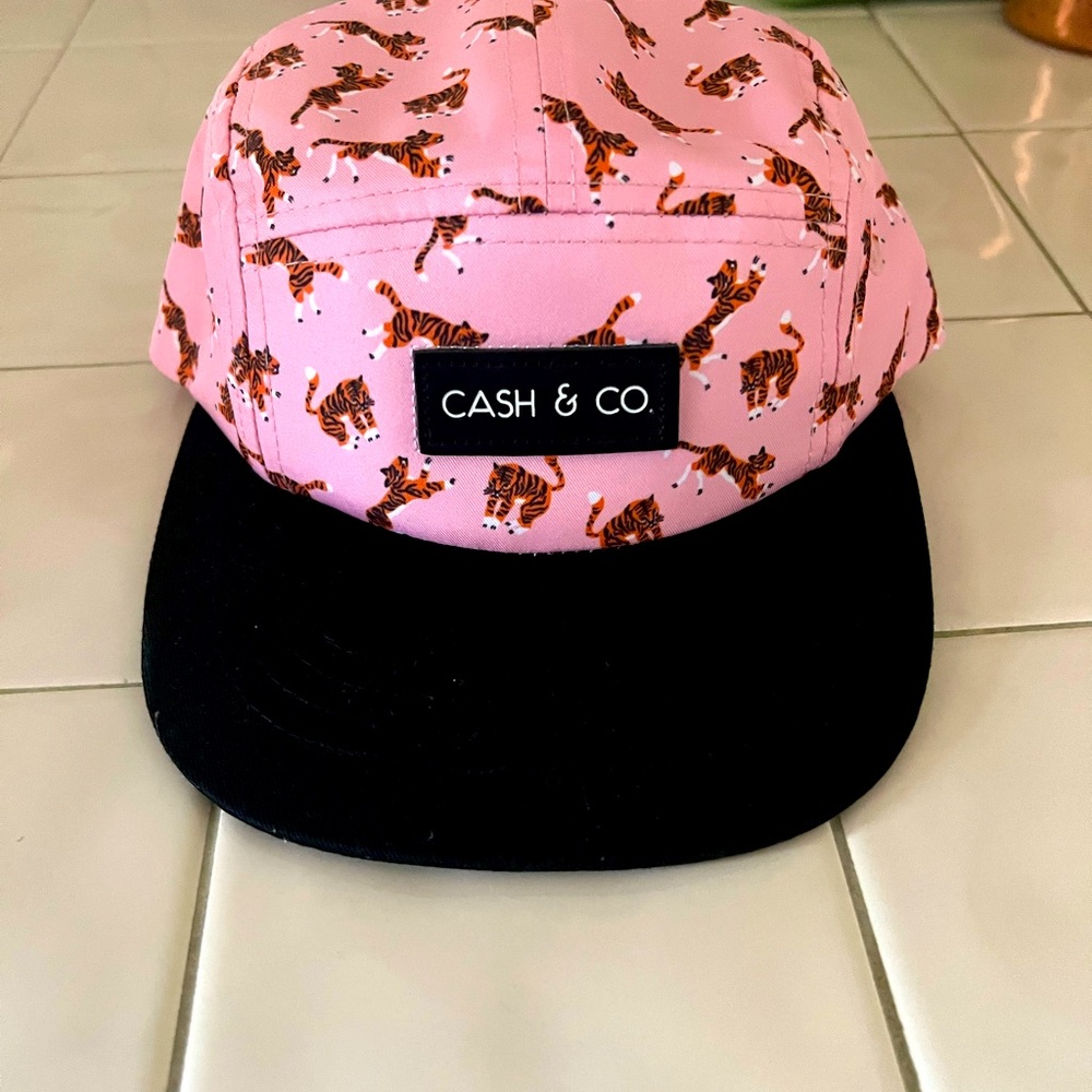 Toddler hat Cash&co NWOT